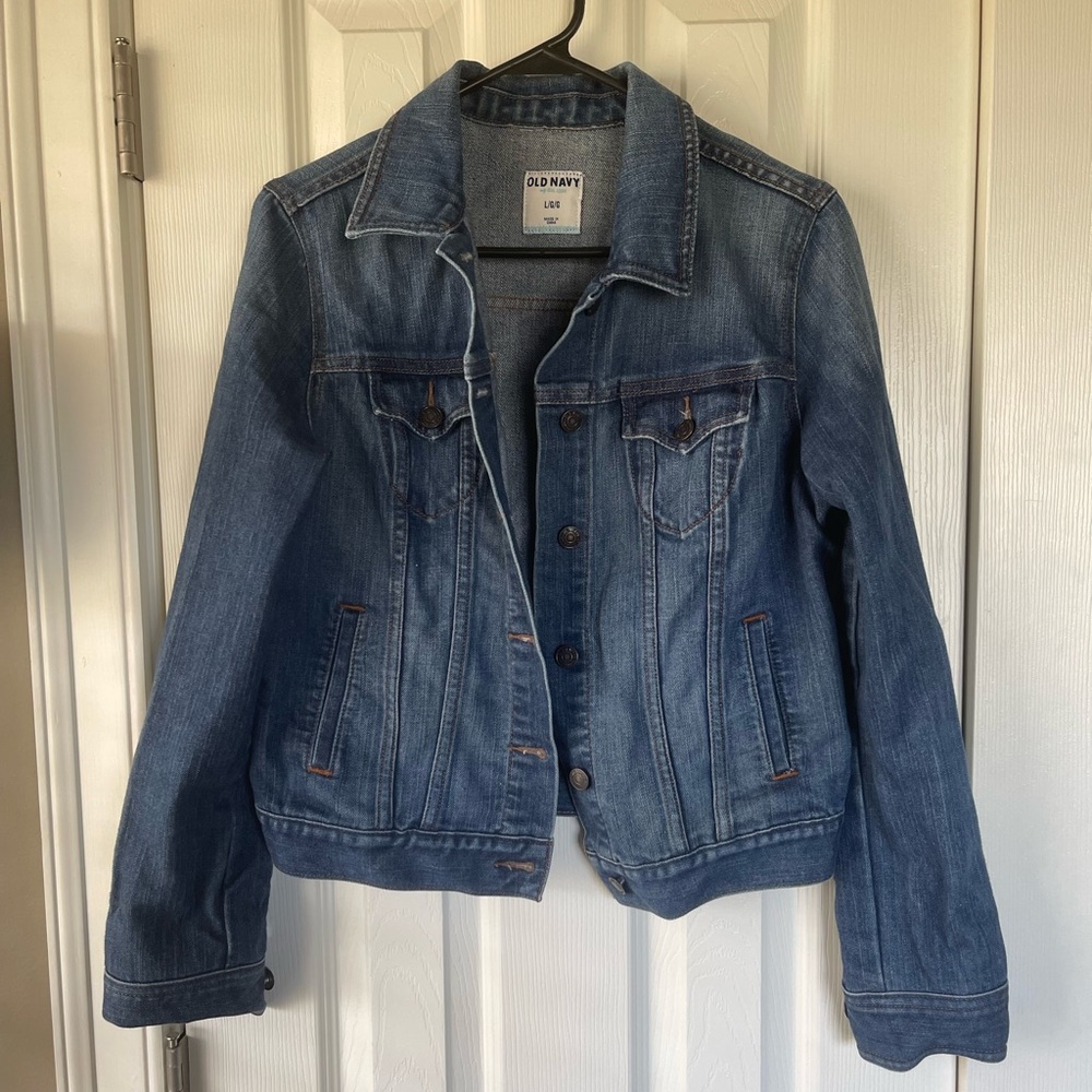 Old Navy Medium Blue Washed Denim Jacket